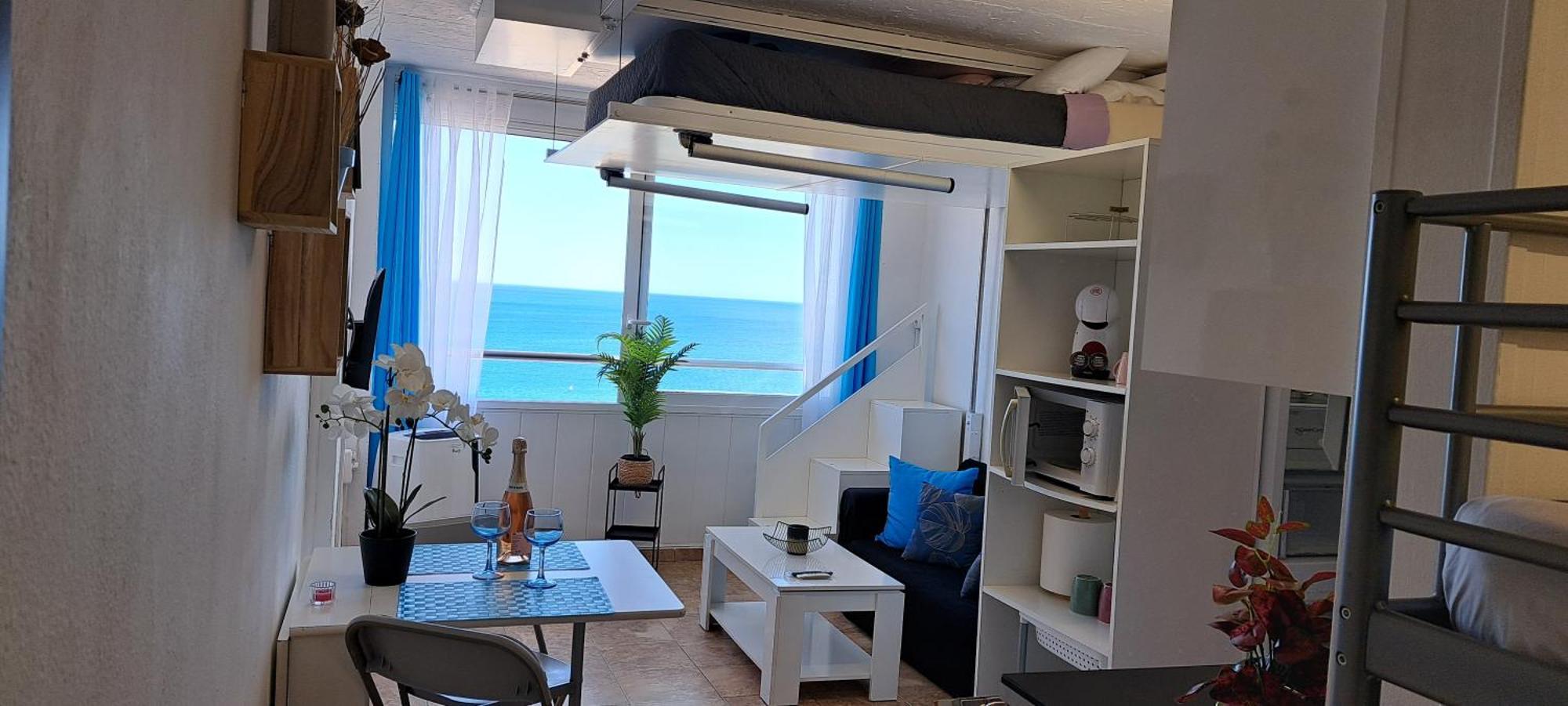 Estudio En Primera Linea De Mar Емпуриабрава Екстериор снимка